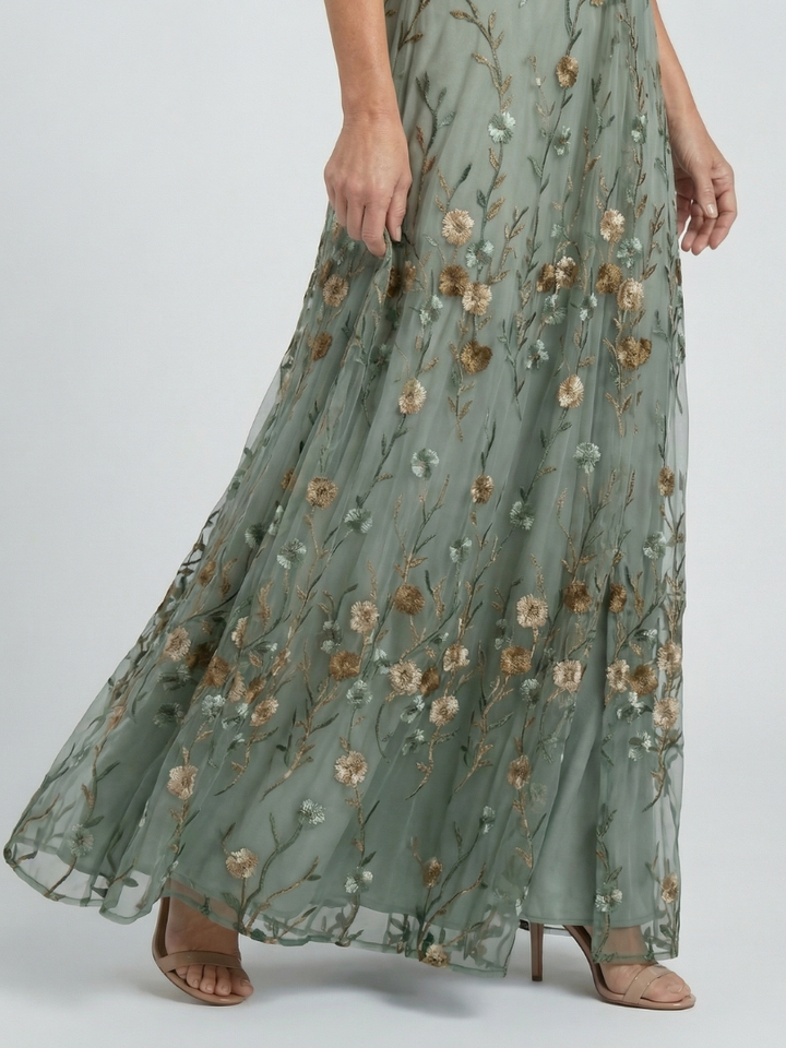 Selora - Halter Bloom Flow Maxi Dress